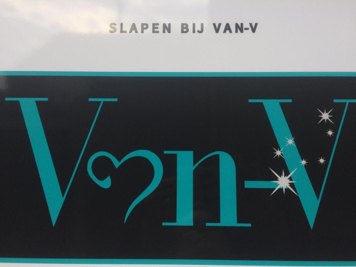 Slapen Bij Van-V Zierikzee Bagian luar foto