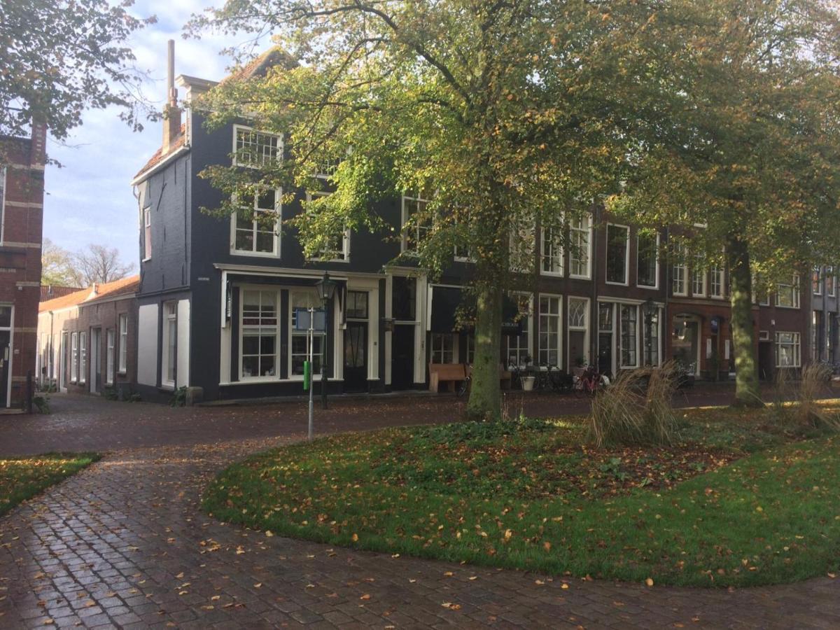 Slapen Bij Van-V Zierikzee Bagian luar foto